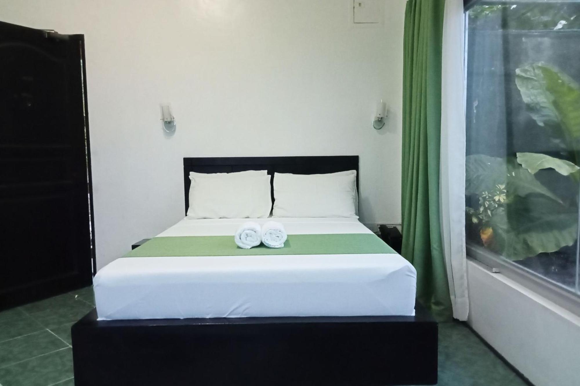 Garin Farm Pilgrimage Resort Powered By Cocotel San Joaquin Szoba fotó