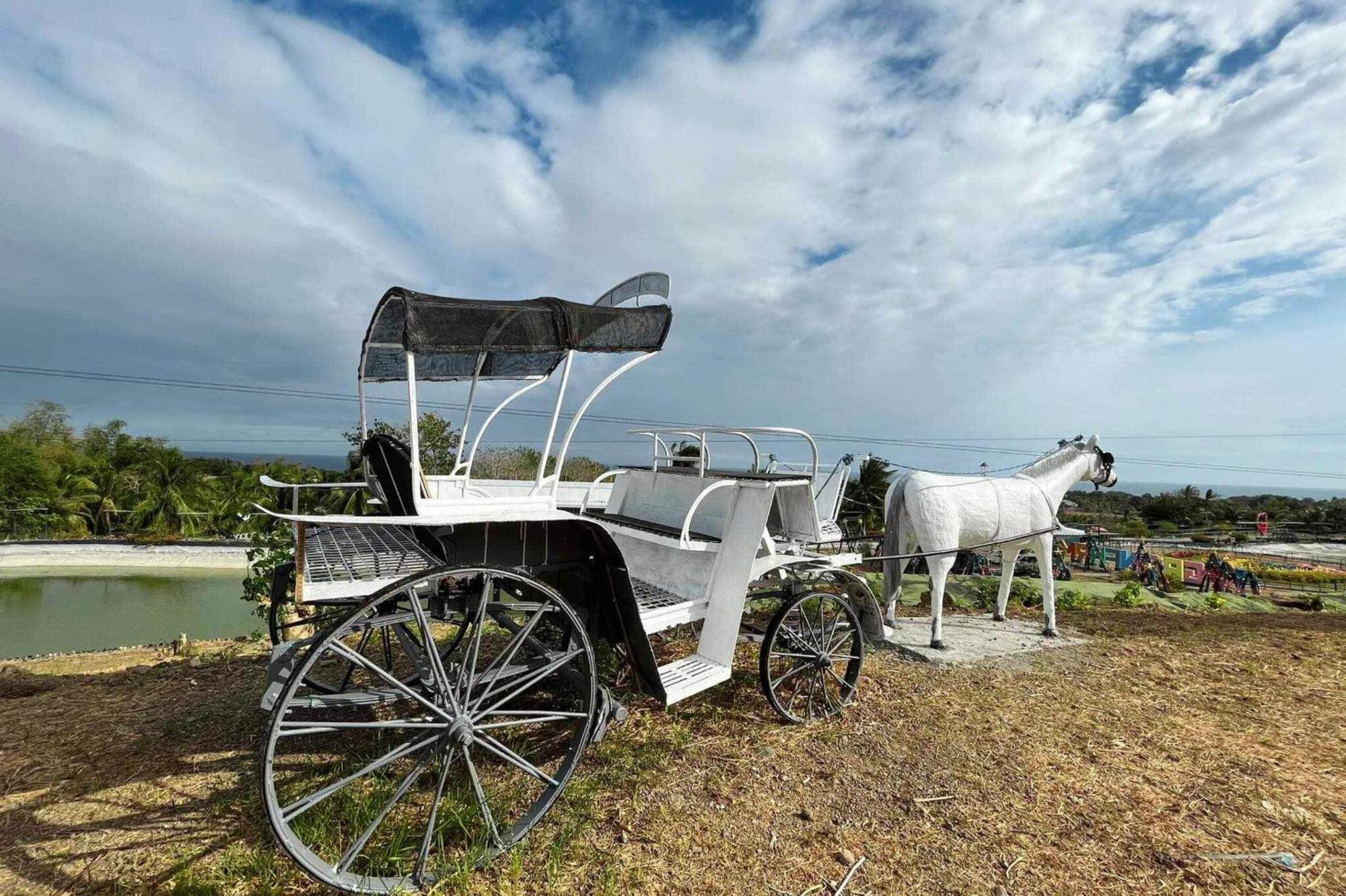 Garin Farm Pilgrimage Resort Powered By Cocotel San Joaquin Kültér fotó